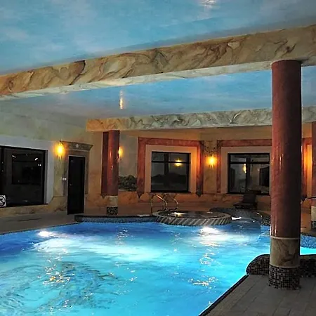 Olenka Hotel 3*