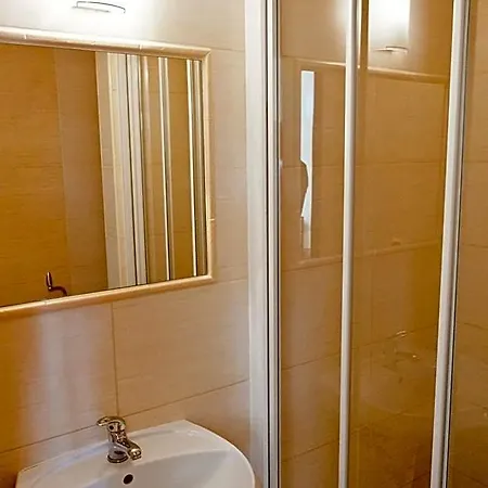 Olenka Hotel
