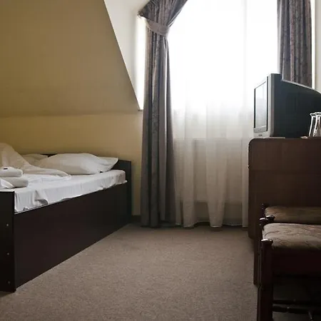 Hotel Olenka 3*