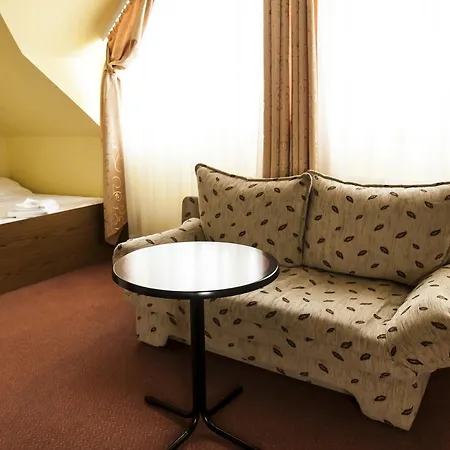 欧蓝卡酒店 希德沃维茨